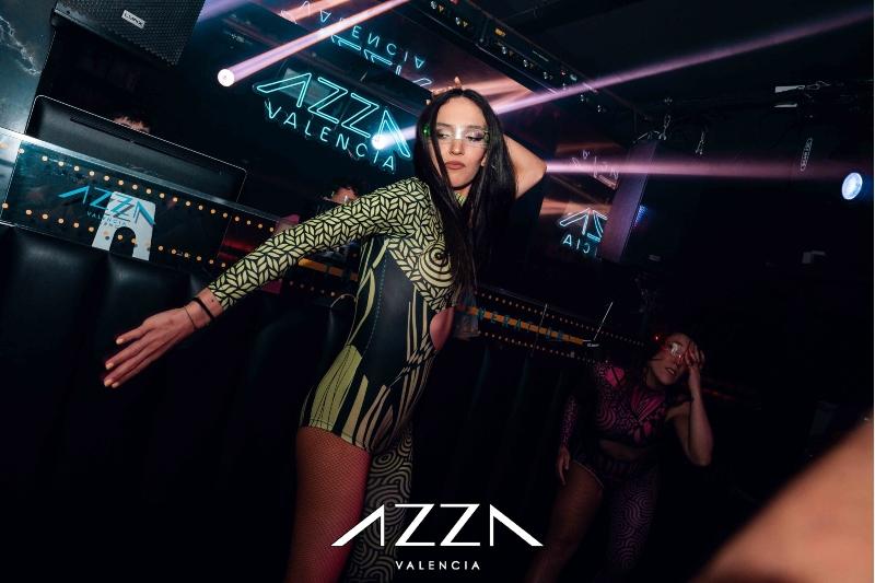 AZZA en Palau ADS4